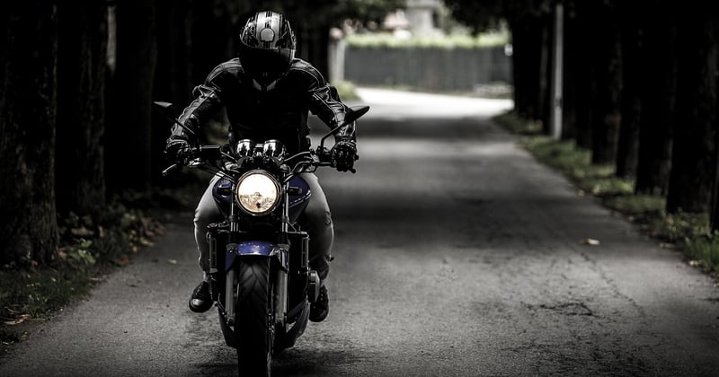 Quelle moto confortable pour passager choisir sans se tromper